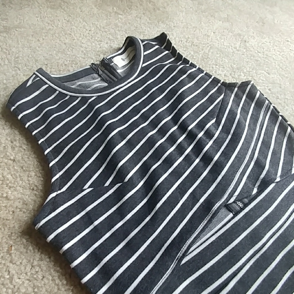 🍂SALE🍁The impeccable pig striped bodycon - Picture 7 of 8